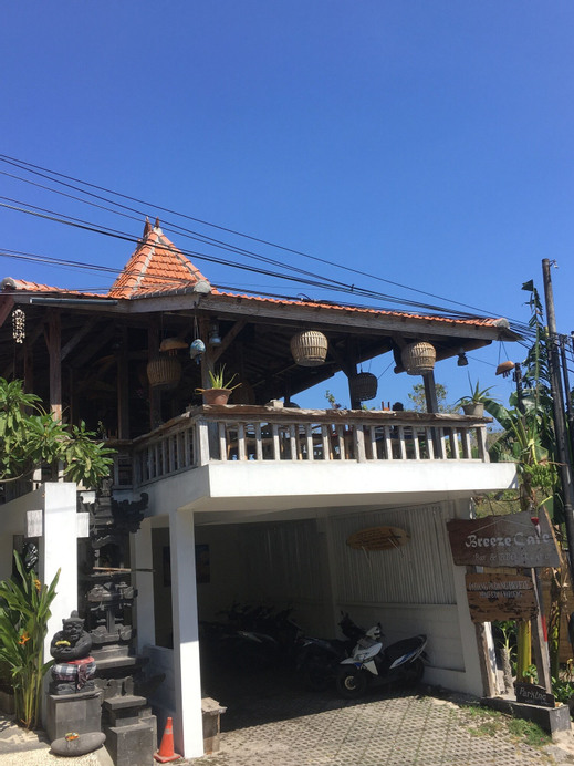 Padang Padang Breeze, Badung