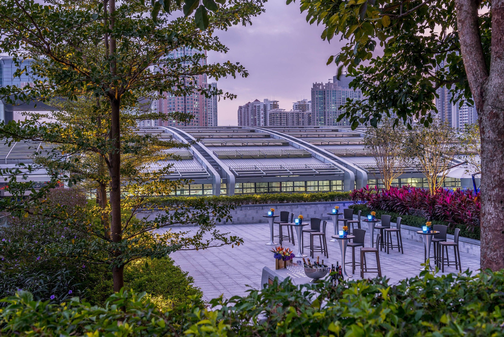 Four Seasons Hotel Shenzhen, Shenzhen