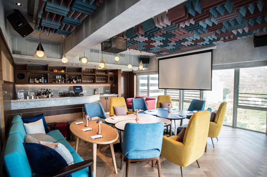 Ovolo Southside, Southern
