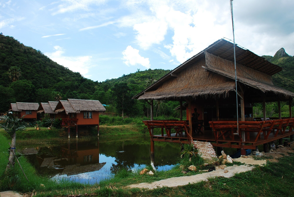 CBT Thung Samroiyod, K. Sam Roi Yot