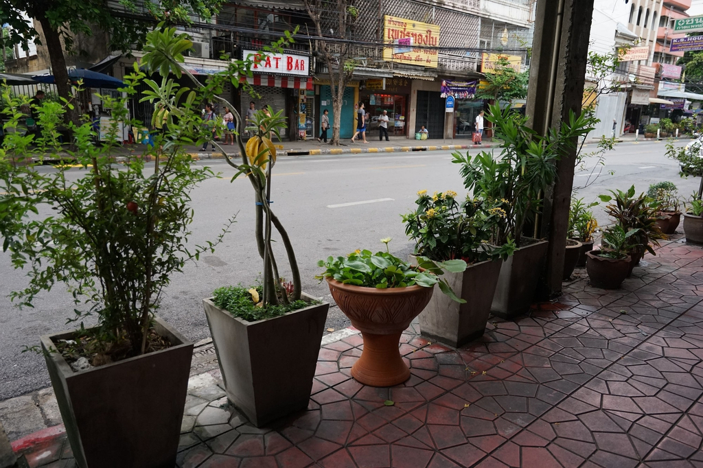 Banglumpoo Place, Phra Nakhon