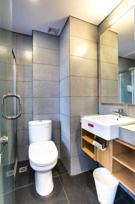 Maple Hotel Grogol, West Jakarta