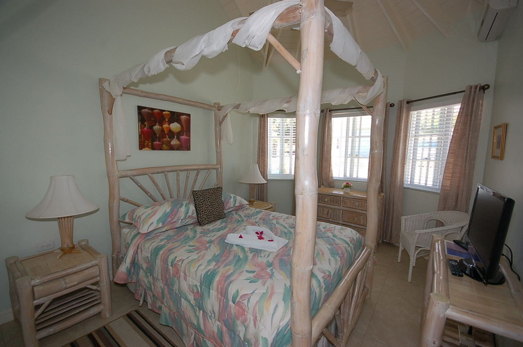 Arawak By The Sea, Silver Sands Jamaica Villas 4BR,