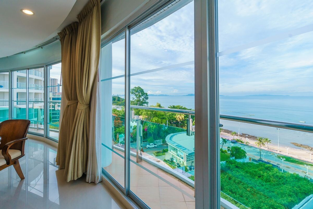 Royal Beach View Suites, Pattaya