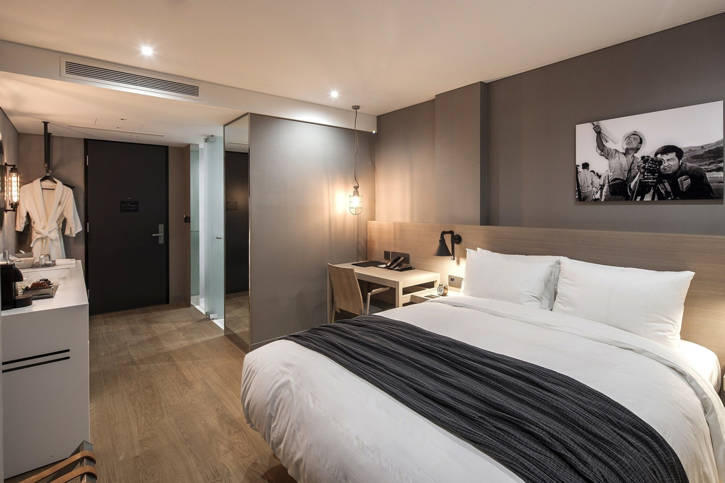 Hotel28 Myeongdong, Jung