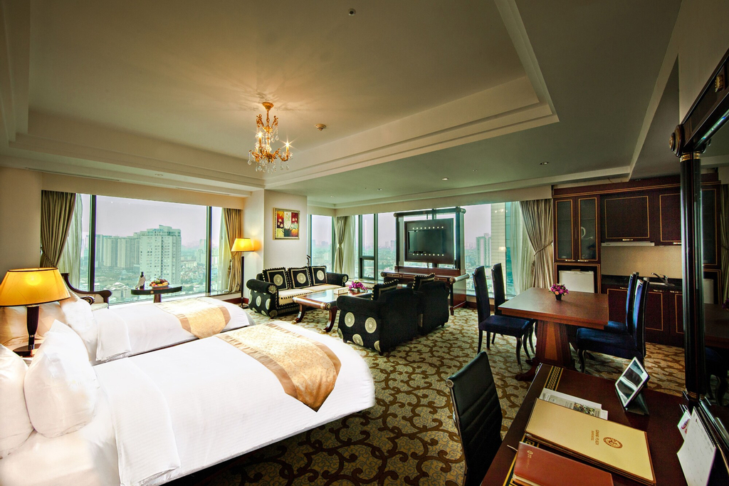 Grand Plaza Hanoi Hotel, Cầu Giấy
