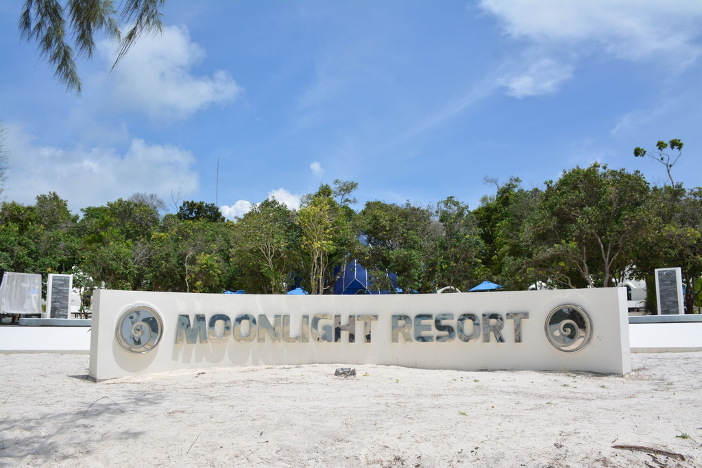 Moonlight Resort, Botum Sakor