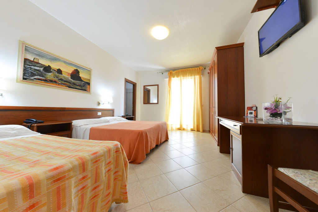 Hotel Victoria, Brindisi
