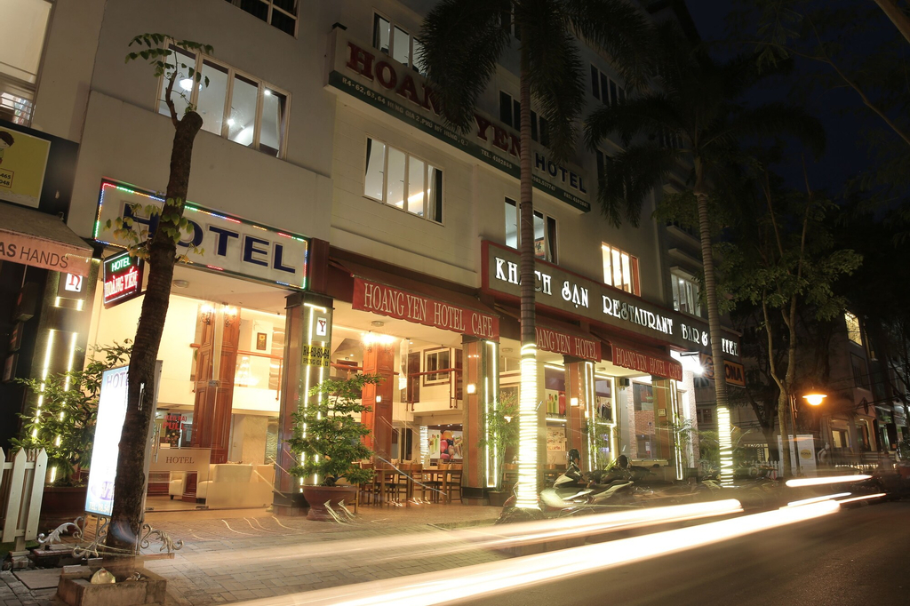 Hoang Yen Hotel, Quận 7