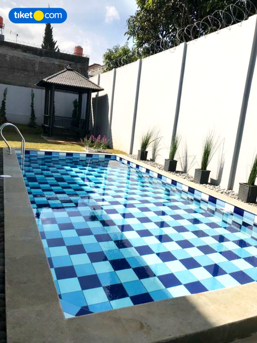 Villa Kensington, Bandung