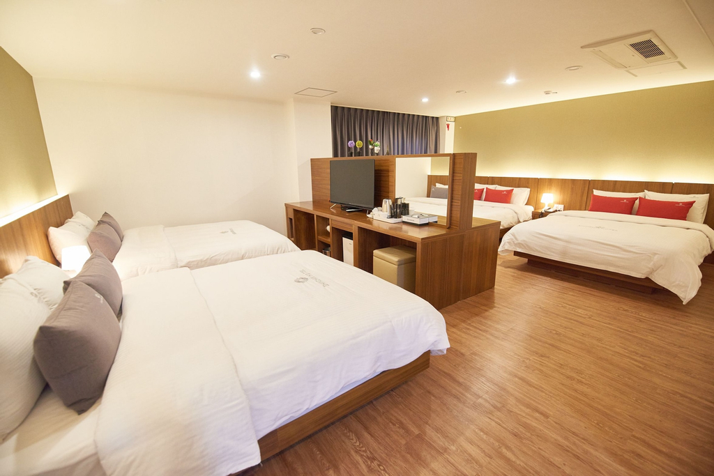 Shin Shin Hotel, Busanjin