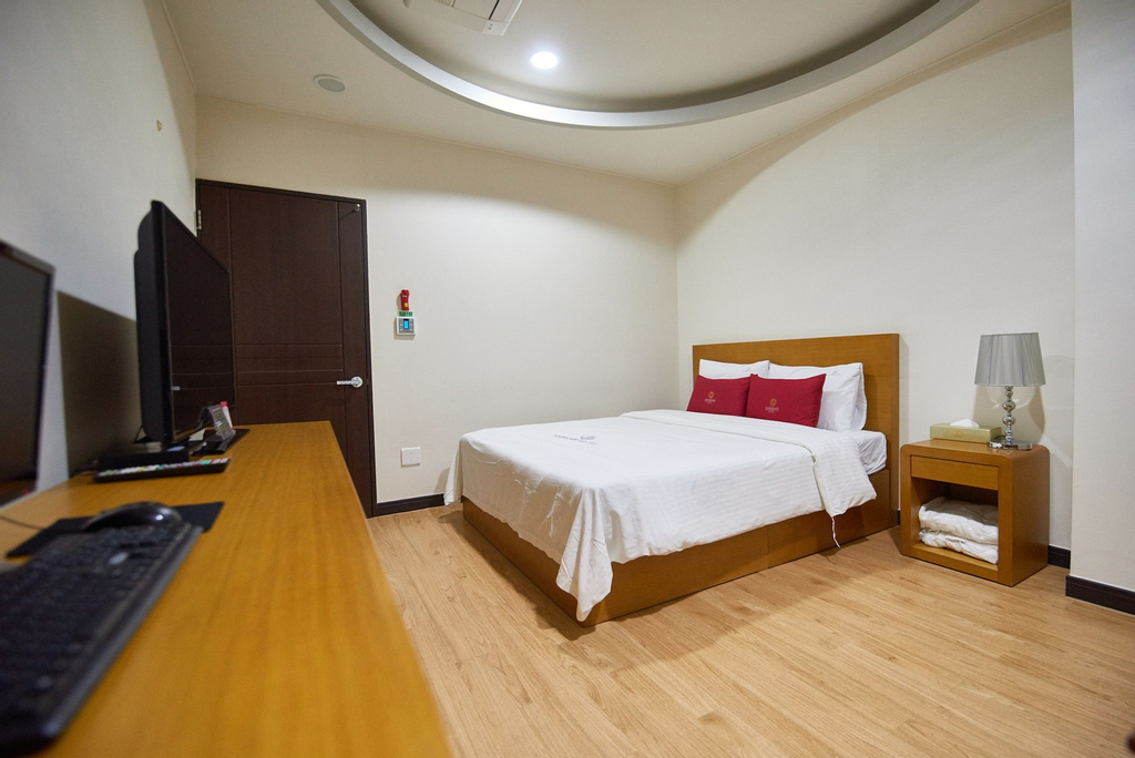 Shin Shin Hotel, Busanjin
