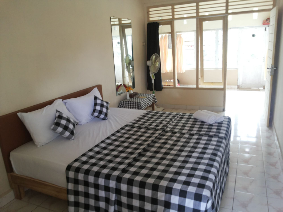 ESA di Kubu Homestay, Buleleng