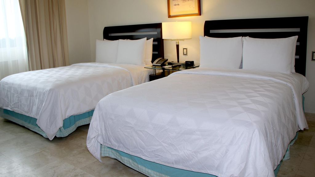 Holiday Inn Villahermosa Aeropuerto, Centro