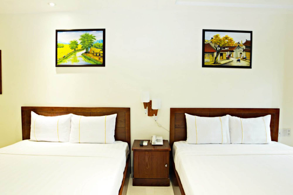 Dinh Phat Hotel, Quận 1