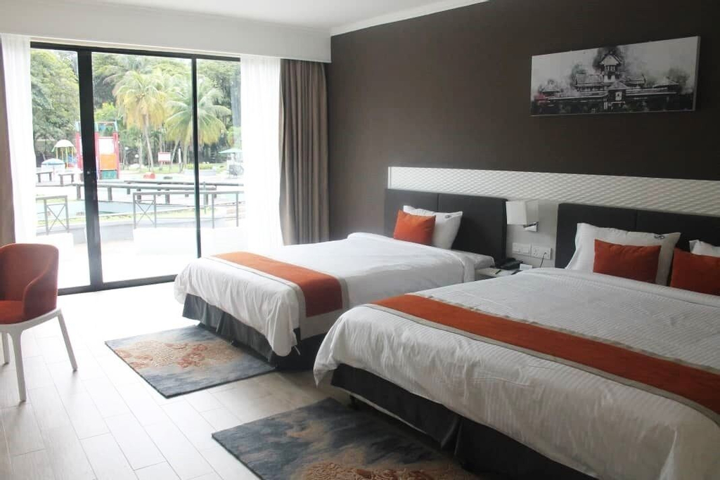 Klana Resort Seremban, Seremban