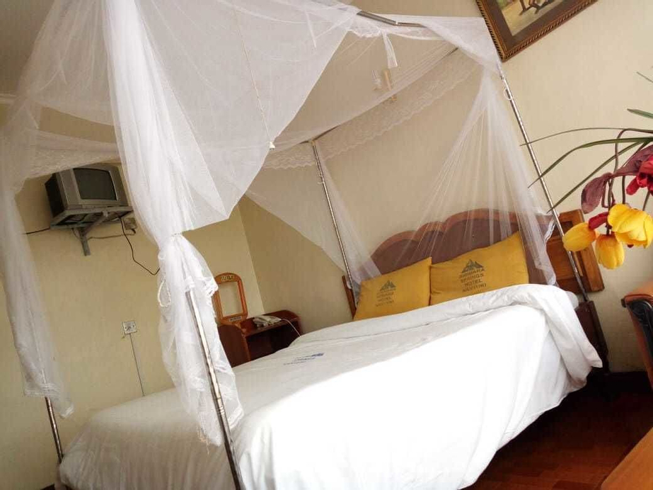 Kirimara Springs Hotel, Kieni