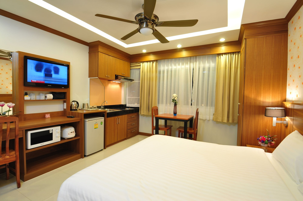 Green Harbor Hotel & Service Apartment, Pulau Phuket