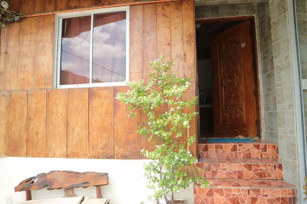Centillo Travellers Inn, Malay