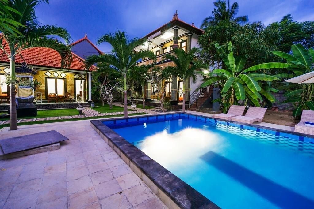 Arya Inn Enny Salon and Spa, Klungkung