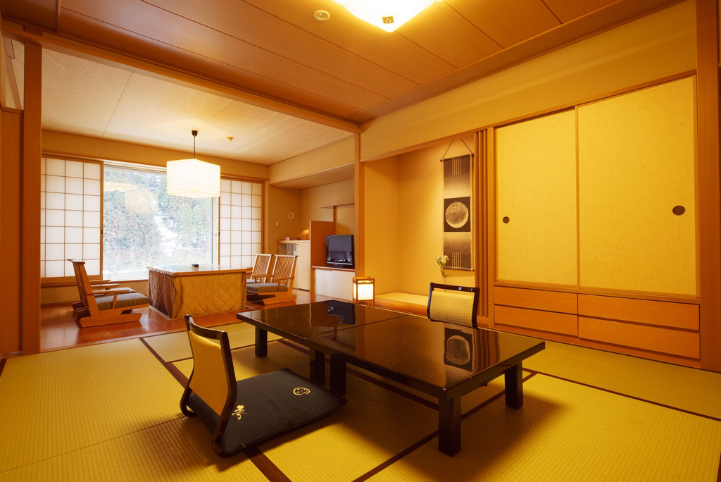 Shogawa Onsen Furyu Midou Zashiki YUMETSUZURI, Tonami