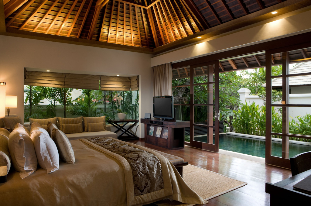 The Royal Santrian, Badung