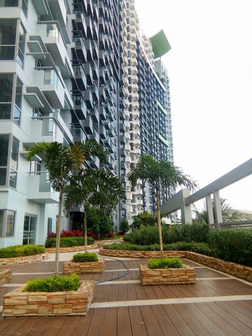 Cubao ManhattanHeights Unit 5H Tower C, Quezon City