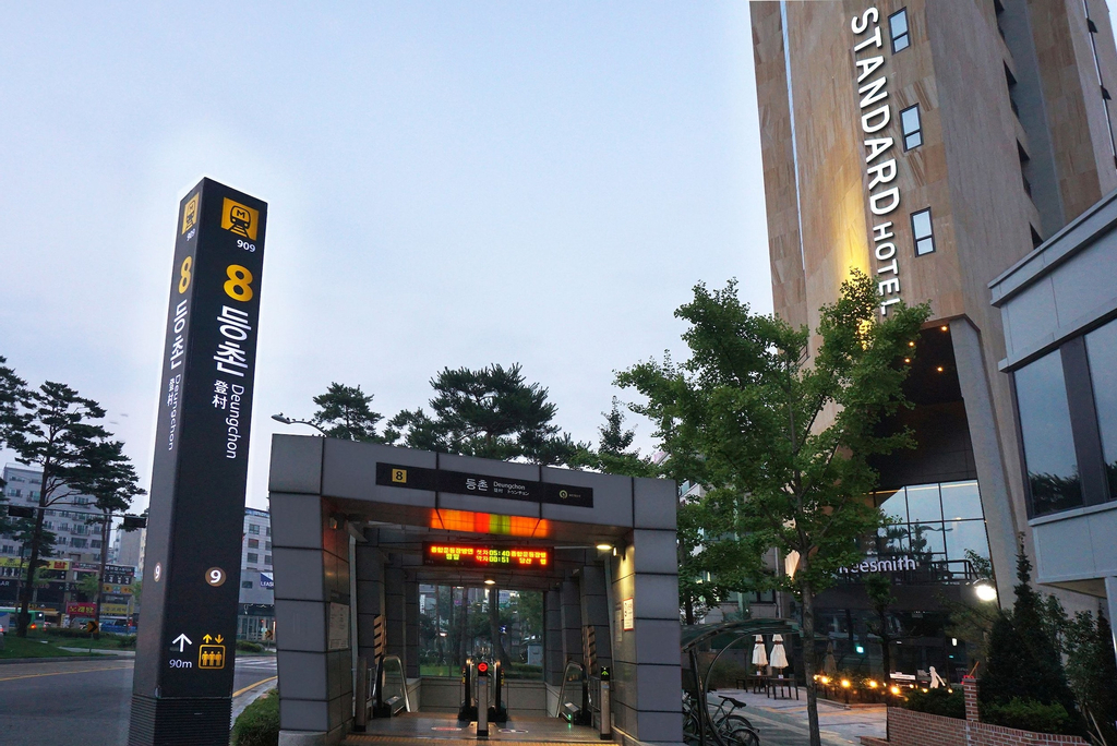 Standard Hotel, Mapo