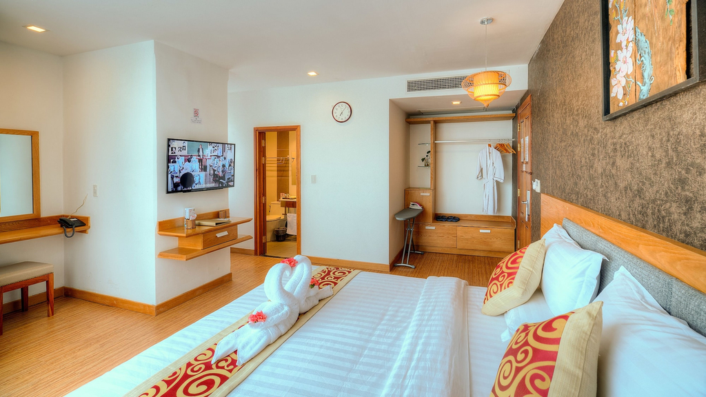 Bedroom 19