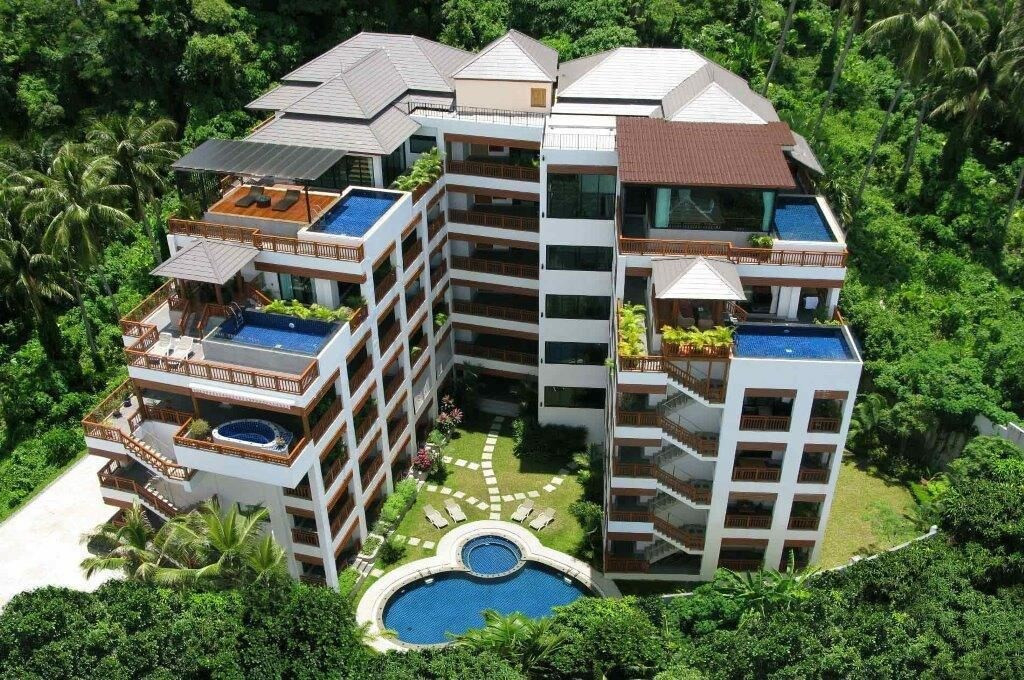Surin Sabai, Pulau Phuket