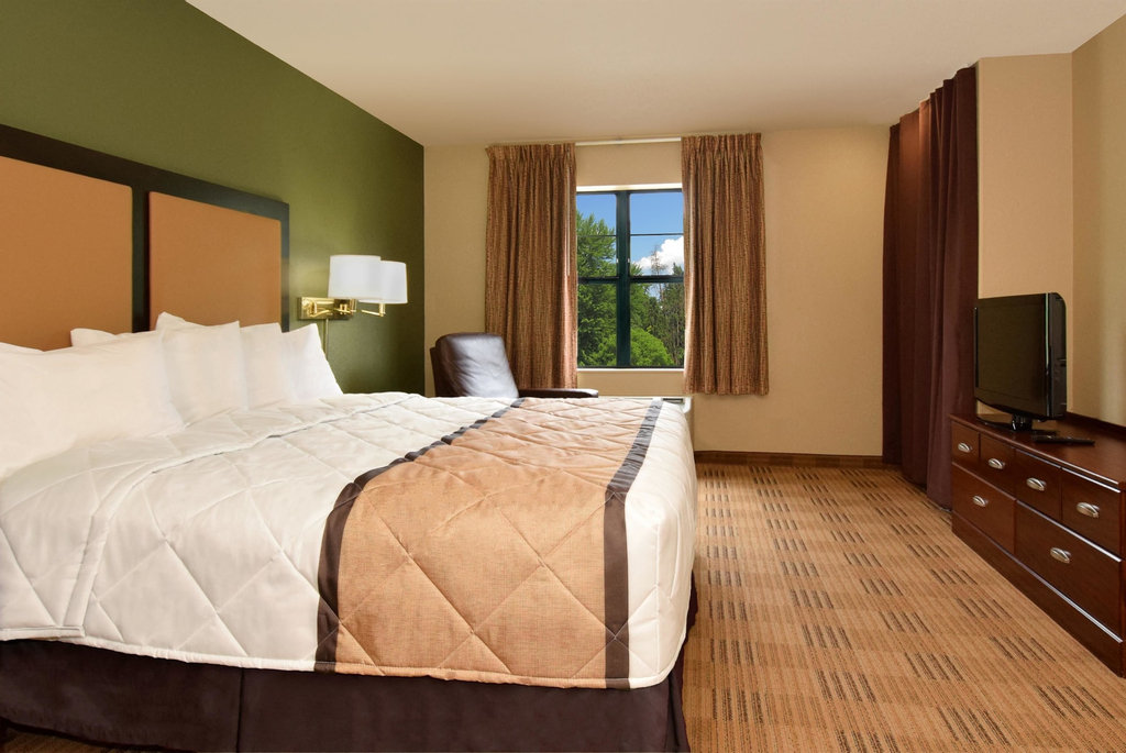 Bedroom 9