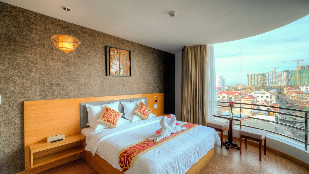 Bedroom 13
