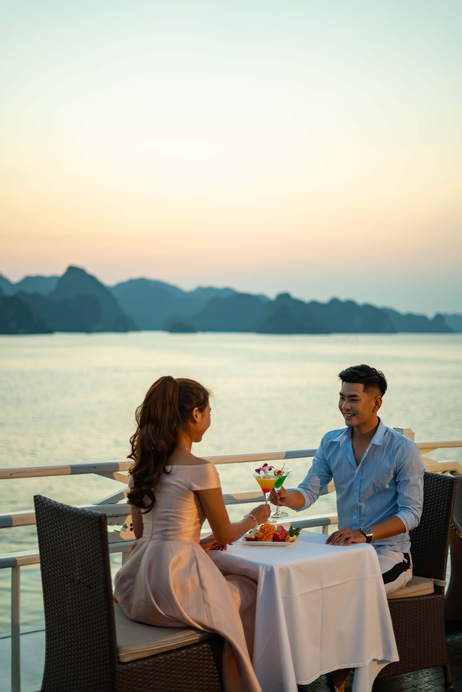 Syrena Cruises, Hạ Long