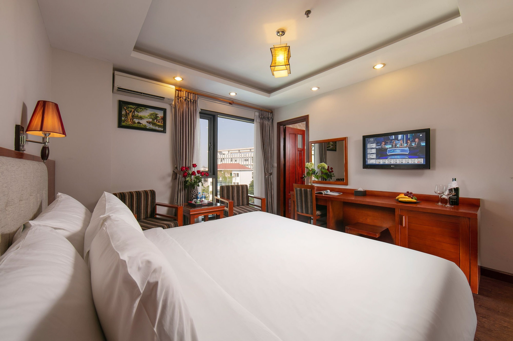 Sen Luxury Hotel, Cầu Giấy
