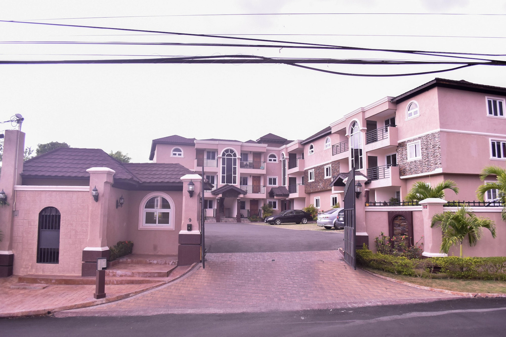 Executive Arcadia Luxury Guest Apartment,