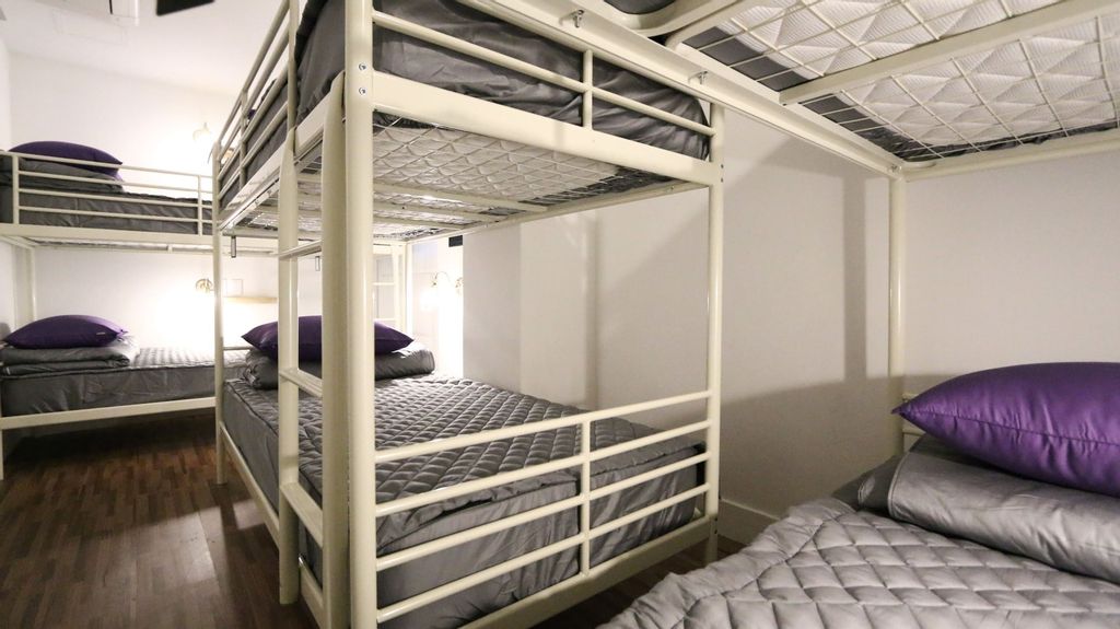 Blueboat Hostel Myeongdong, Jongro