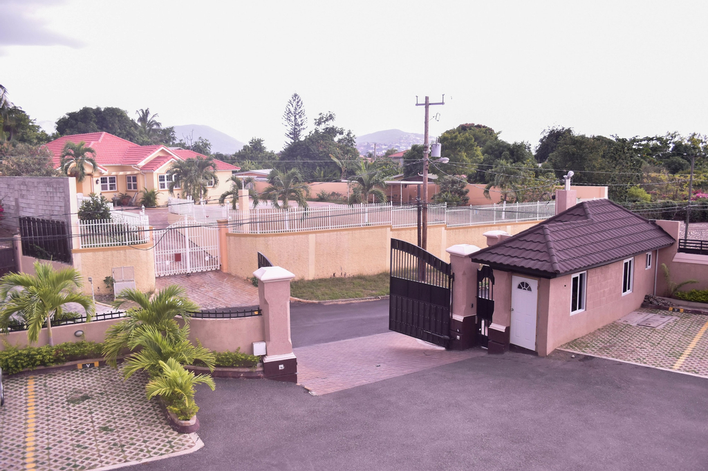 Executive Arcadia Luxury Guest Apartment,