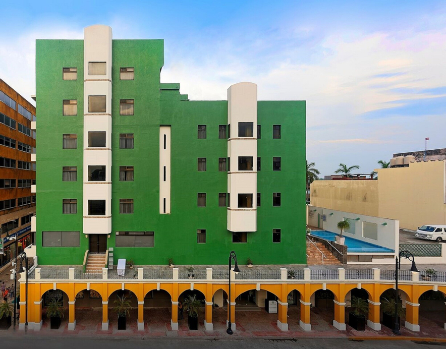 Hotel Olmeca Plaza, Centro