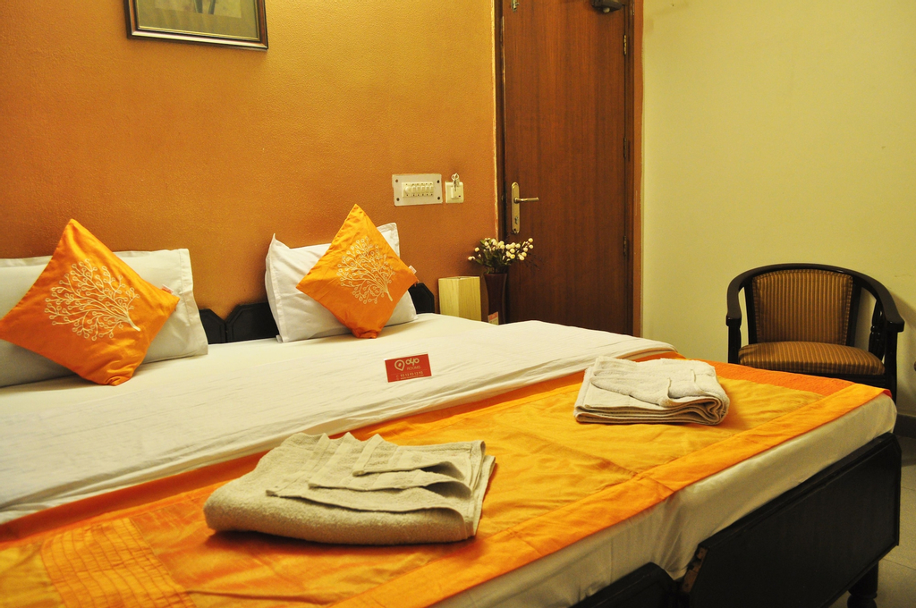 OYO 598 Hotel B K House, Gautam Buddha Nagar