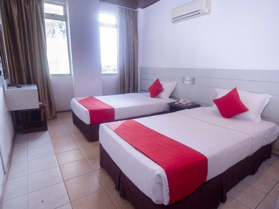OYO 991 Mayfair Hotel, Kuching