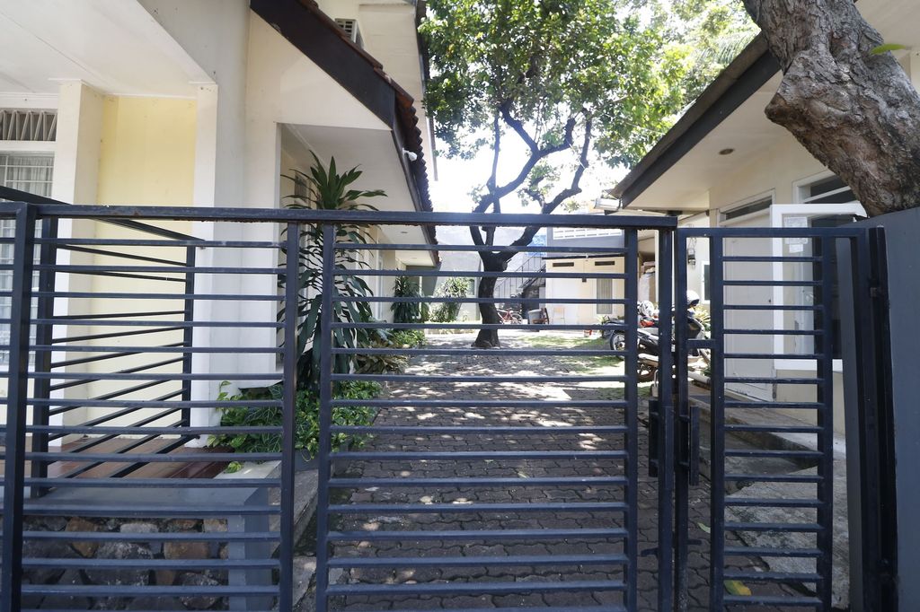 RedDoorz @ Jalan Gatot Subroto Jakarta, South Jakarta