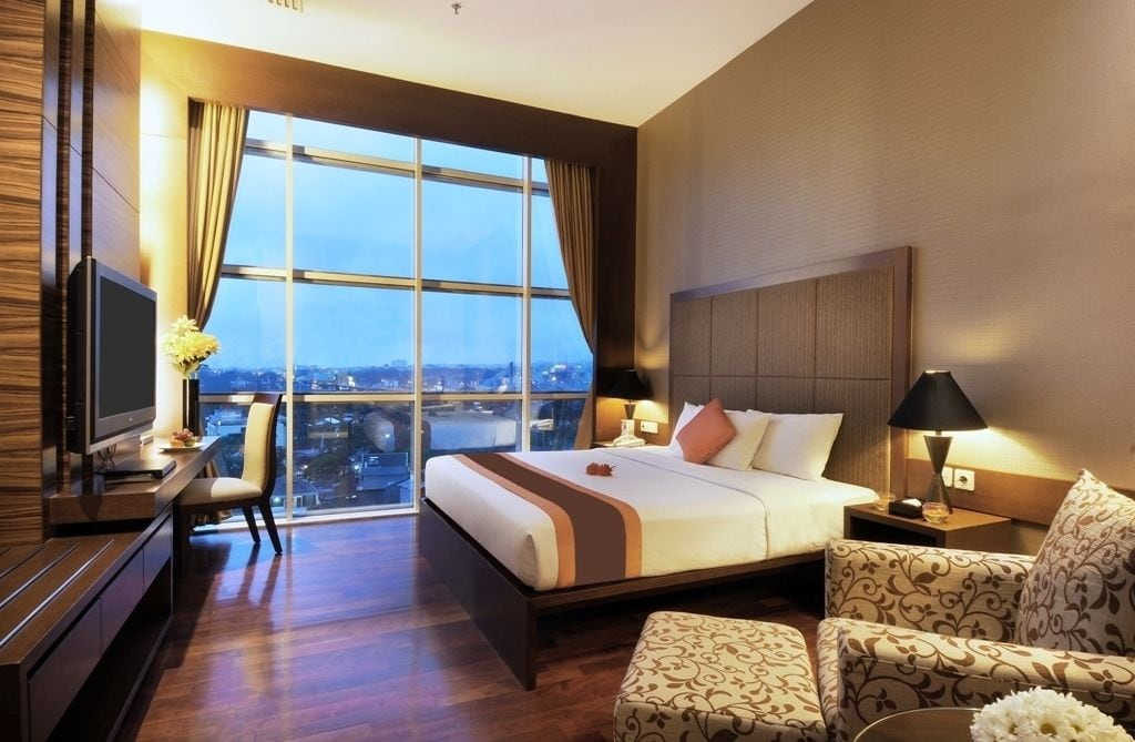 The Luxton Bandung, Bandung