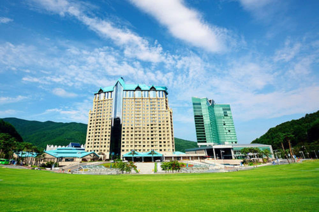 High1 Grand Hotel Main Tower (Kangwonland Hotel), Jeongseon