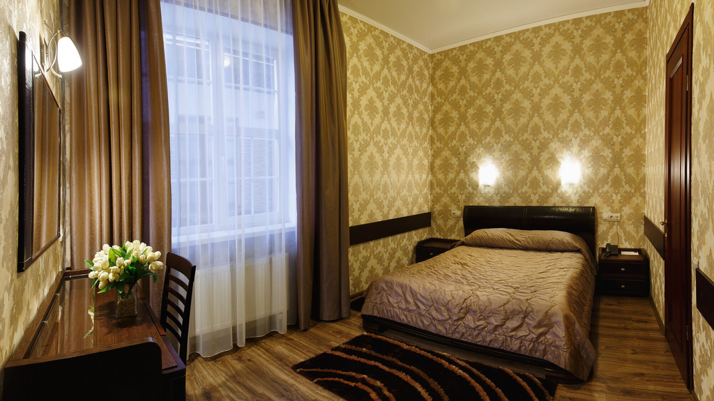 Park Hotel, Kharkivs'ka