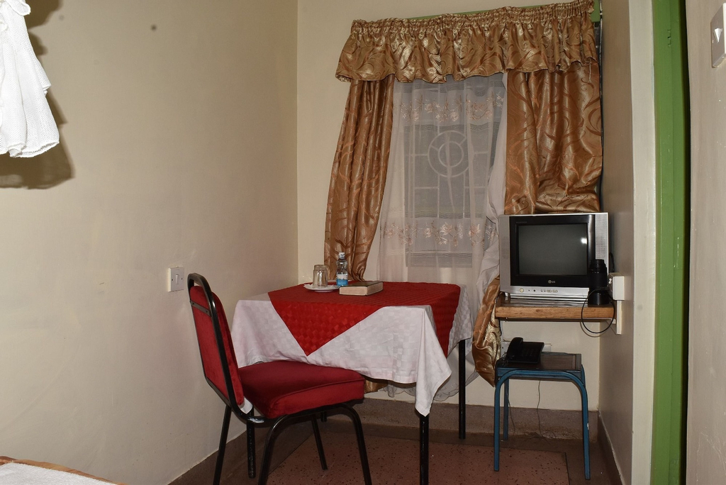Ibis Hotel Nanyuki, Kieni