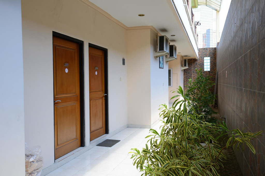 Graha DPT 33 Surabaya, Surabaya