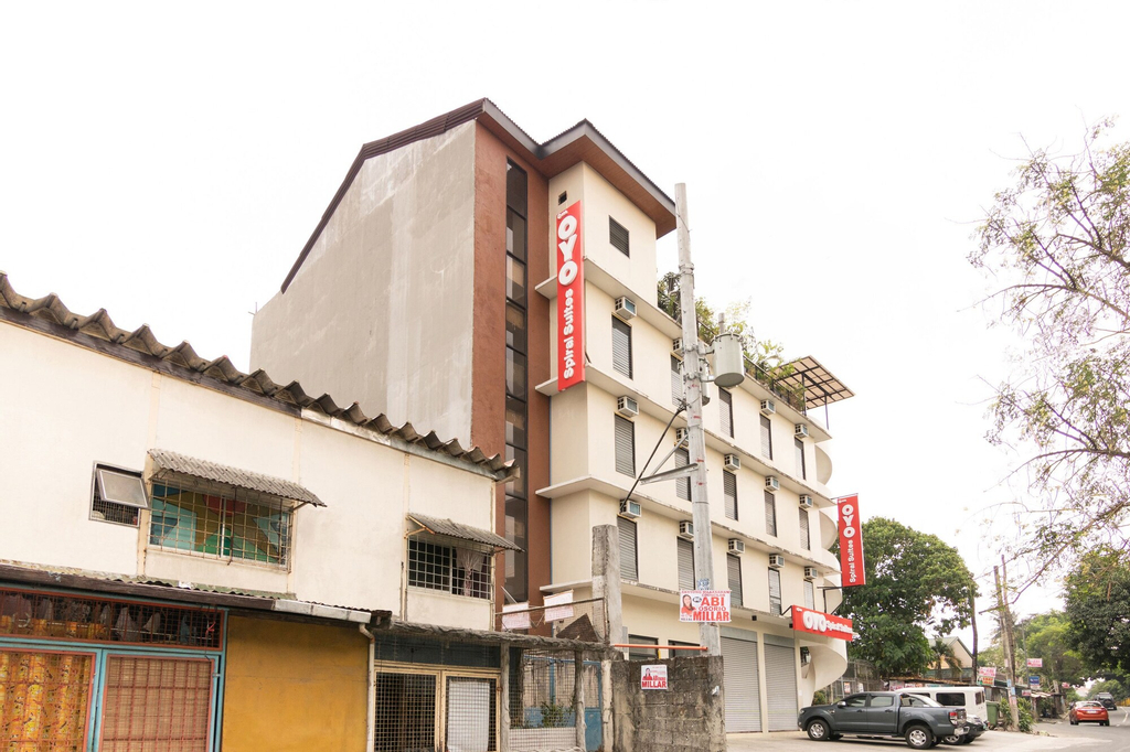 OYO 108 Spiral Suites, Quezon City