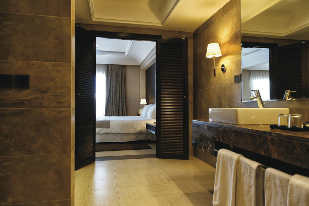 Bathroom 8