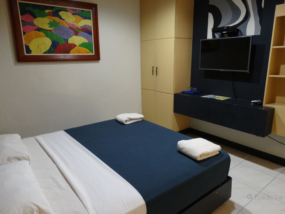 Davao Royal Suites and Residences, Davao City
