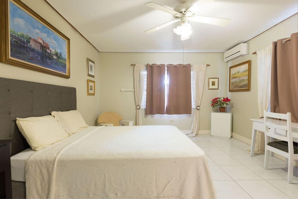 Chester Avenue Bed & Breakfast,
